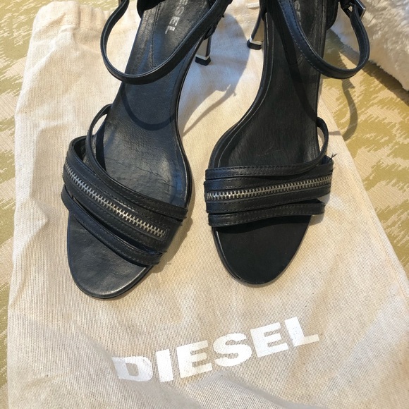 Beautiful black leather Diesel stilettos - Picture 2 of 5
